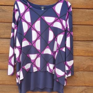 Purple and blue 💜 Geometric design blouse